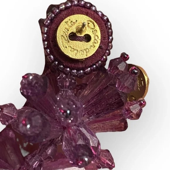 144 Oscar de la Renta
Degrade Cascading Bead Earrings - Picture 2 of 8